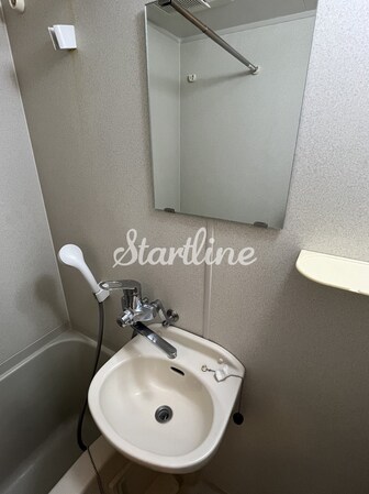 カスタリア新富町IIIの物件内観写真